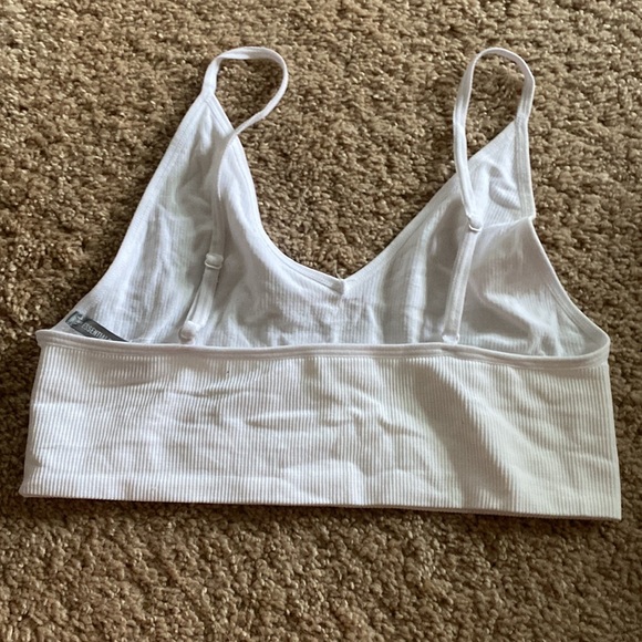 White cropped tank top - Picture 2 of 2